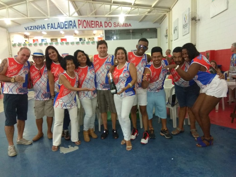 Componentes Vizinha Faladeira - Foto / Divulgação