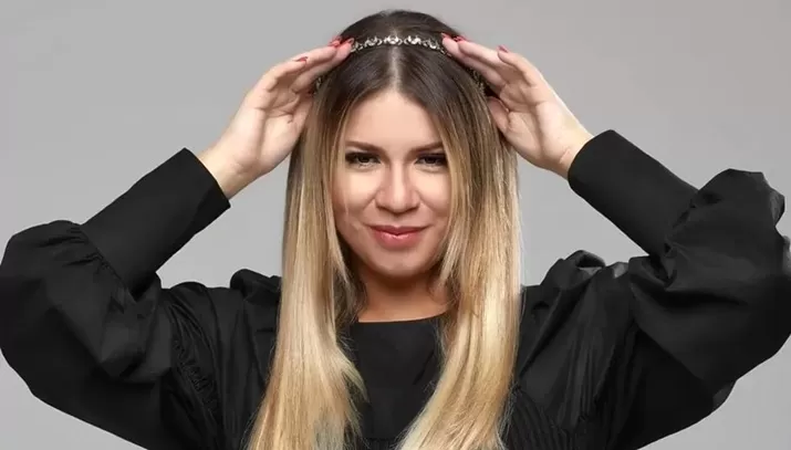 Marília Mendonça - Foto de Capa: Divulgação / Internet 