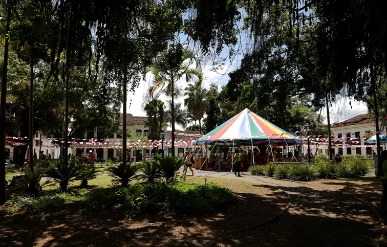 Flip - Foto de Capa: Divulgação 