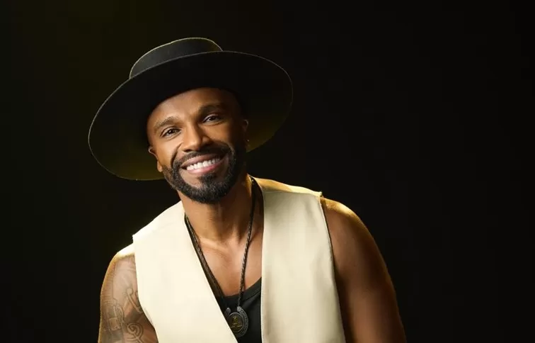 Alexandre Pires - Foto de Capa: Fabio Lança