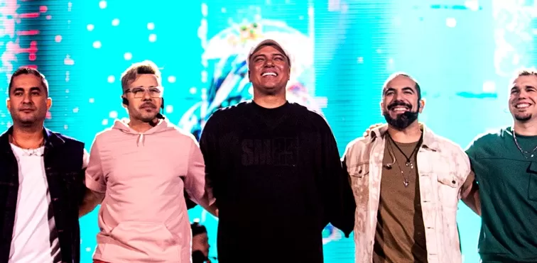 Sorriso Maroto - Foto de Capa: Tulio Barros