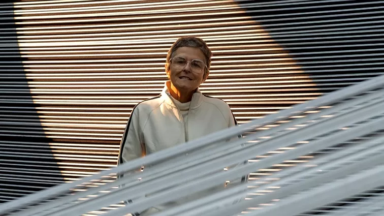 Bia Lessa - Foto de Capa: Fabio Souza