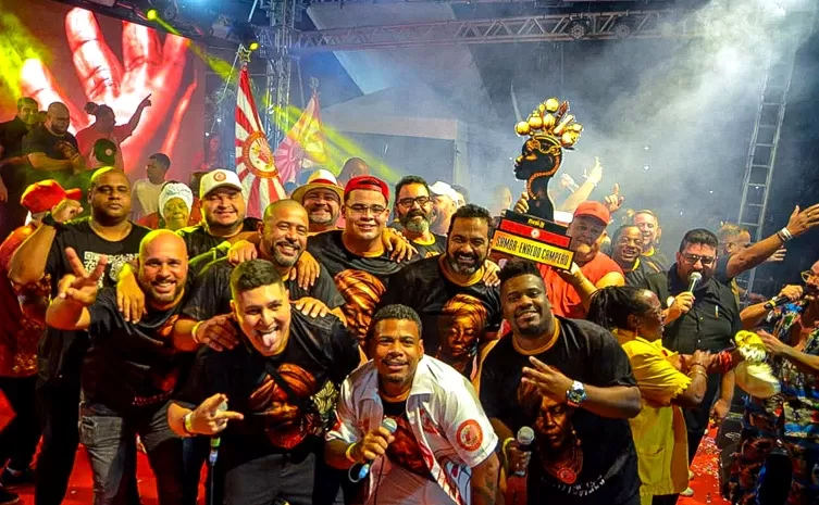 Samba campeão - Foto de Capa: Caio Henrique 