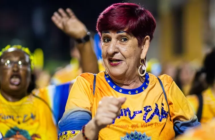 Unidos da Tijuca - Foto de Capa: Julie Abreu