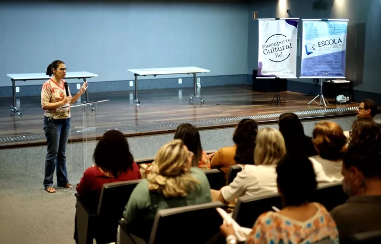 Danielle Barros - Foto de Capa: Divulgação