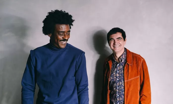 Seu Jorge e Samuel Rosa - Foto de Capa: Diego Ruahn