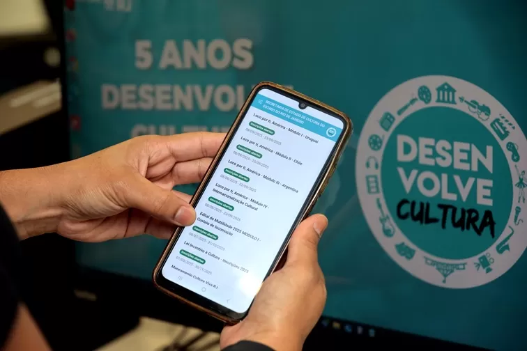 Foto de Capa: Leonardo Ferraz