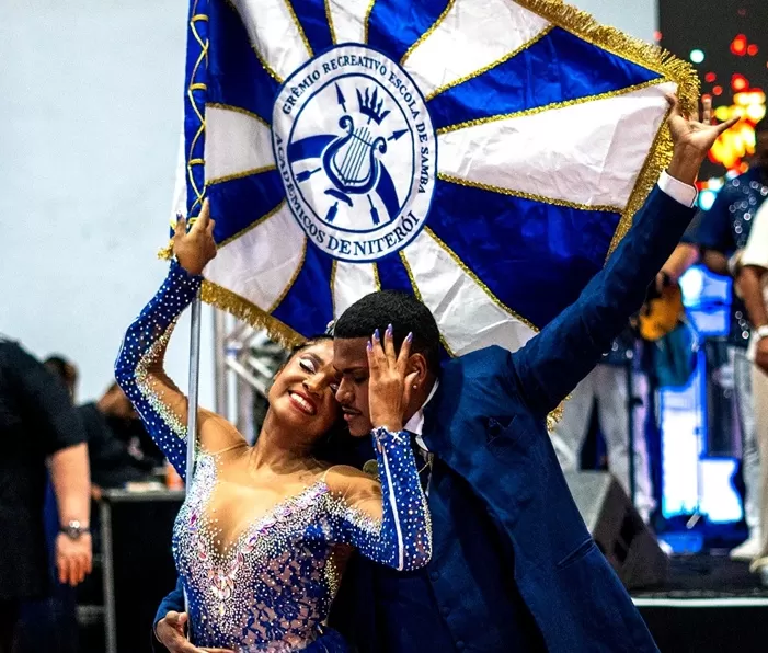 Primeiro Casal MT e PB - Foto de Capa: Instagram / @academicosdeniteroi 