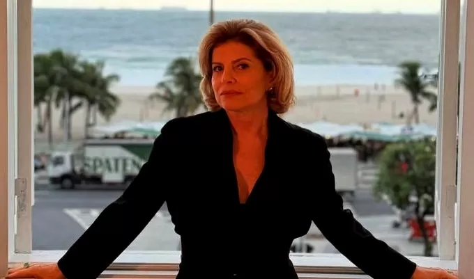 Débora Bloch ( Personagem Odete Roitman) - Foto de Capa: Divulgação / Internet 