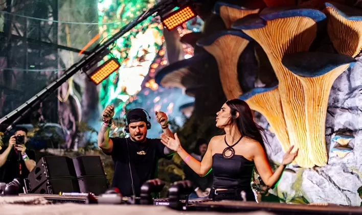ANNA b2b Vintage Culture - Foto de Capa: Divulgação / Tomorrowland
