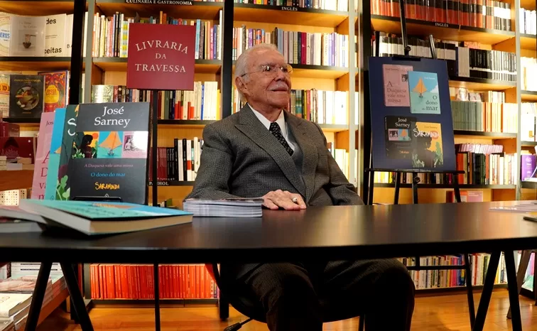 José Sarney - Foto de Capa: Alexandre Peregrino