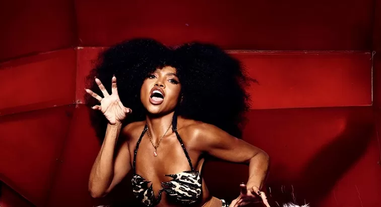 Gaby Amarantos - Foto de Capa: Divulgação 