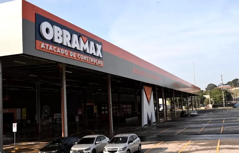 Obramax - Foto de Capa: Divulgação 