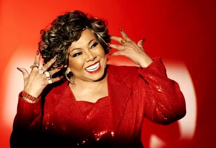 Alcione - Foto de Capa: Vinicius Mochizuki