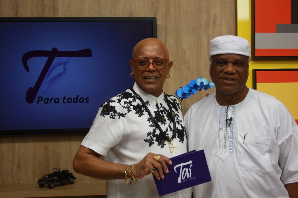 Taí com Ivanir dos Santos - Foto / Divulgação 