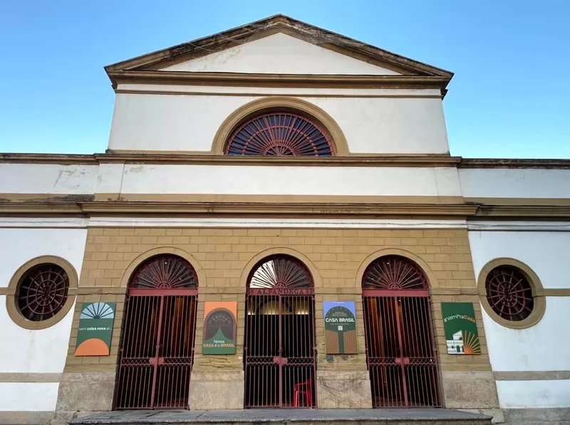 Casa Brasil - Foto de Capa: Divulgação 