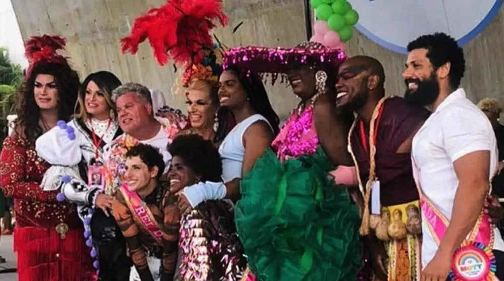 Foto de Capa: @paradalgbtmadureira 