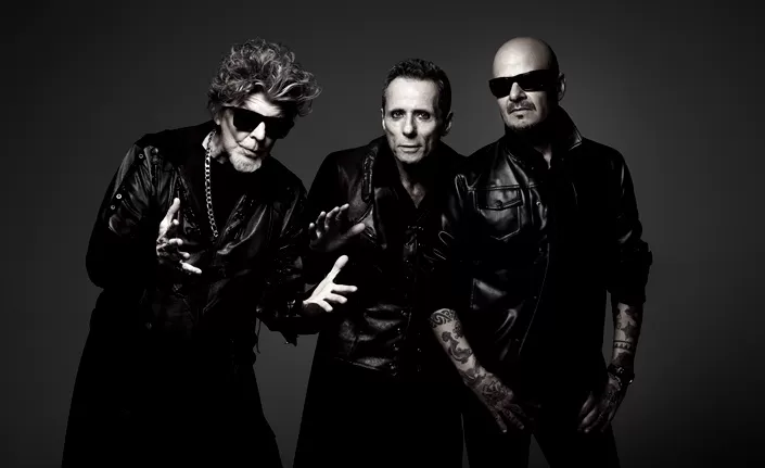 Titãs “Cabeça Dinossauro” - Foto de Capa: Pedro Dimitrow 