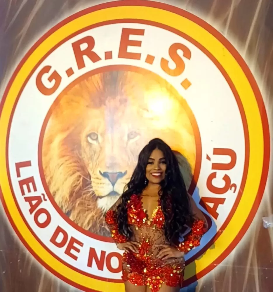 Caroline Lima - Foto de Capa: Divulgação 