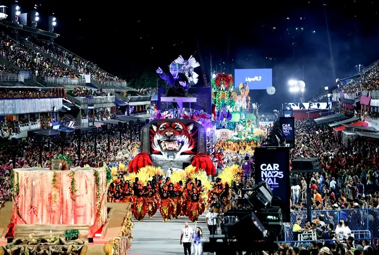 Carnaval 2025: Gres Unidos do Porto da Pedra - Foto de Capa: Liga RJ / S1 Comunicação