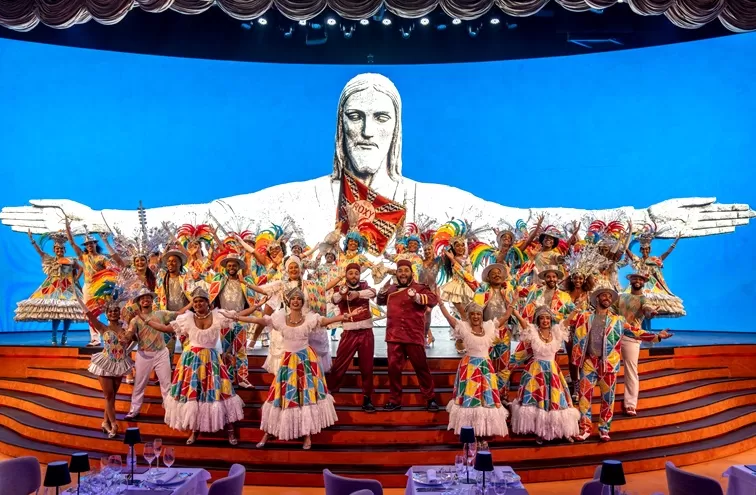 Roxy Dinner Show: O espetáculo definitivo do seu Carnaval