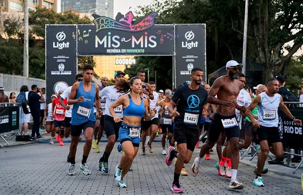 Da memória ao futuro: 3 Mil corredores unem as sedes do MIS em manhã histórica no Rio