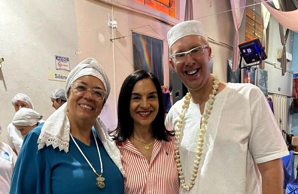 Mãe Kelly D'Angiles, Lu Alckmin e Pai Denisson D'Angiles - Foto de Capa: Divulgação 