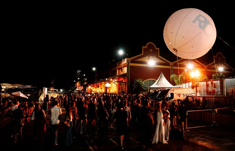Rio Fashion Week 2026, no Píer Mauá - Foto de Capa: Divulgação 