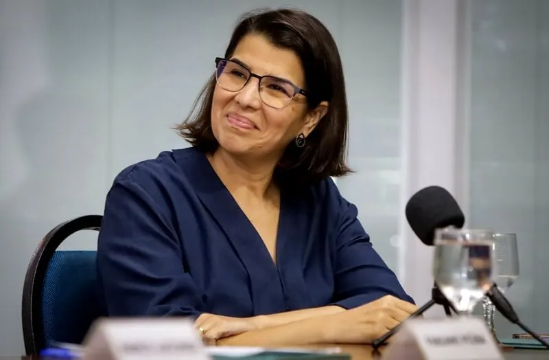 Danielle Barros - Foto de Capa: Divulgação 