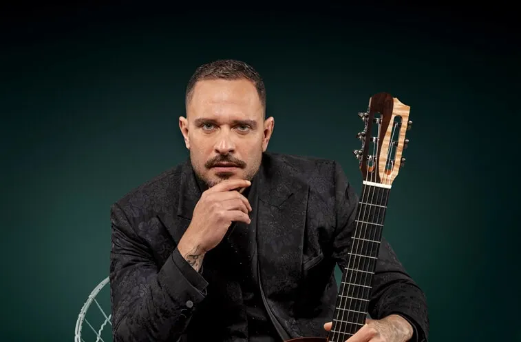 Diogo Nogueira - Foto de Capa: Priscila Prade