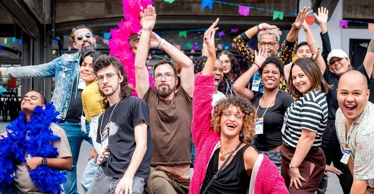 Foto de Capa: Camila Rhodes