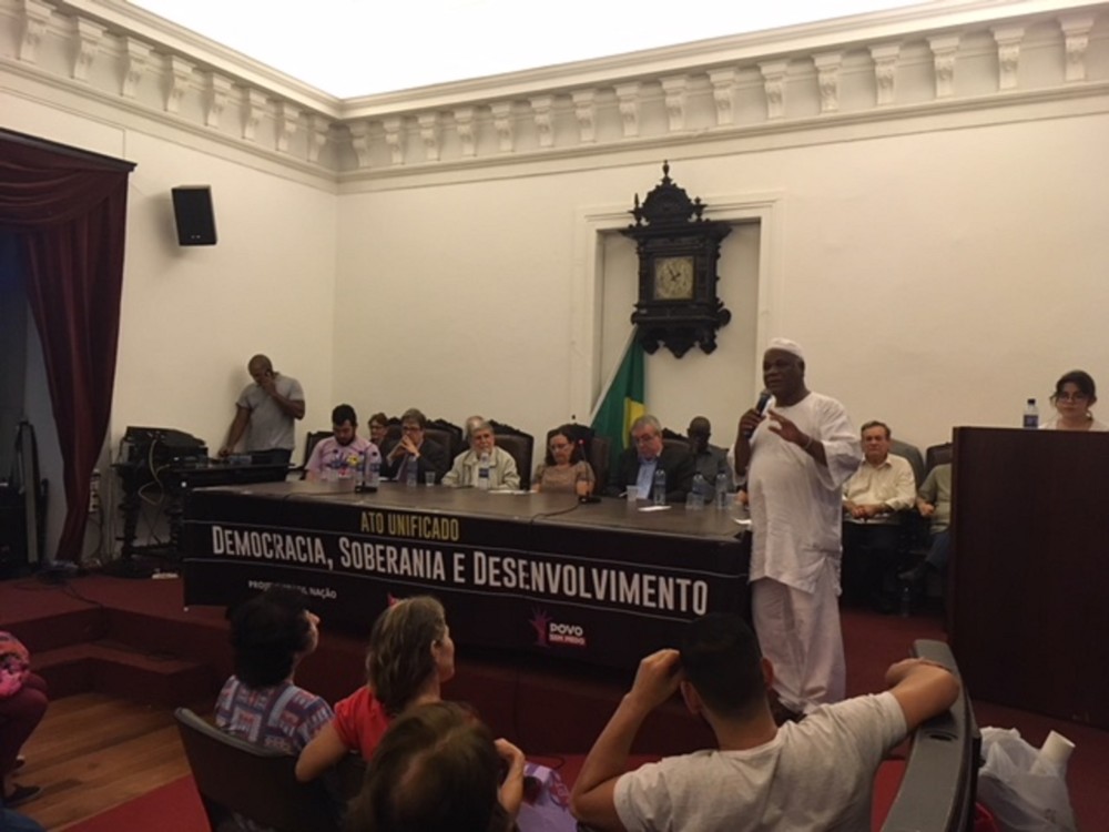 Ivanir - no encontro democracia