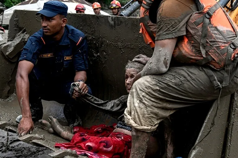 Foto de Capa: Prakash Mathema / AFP