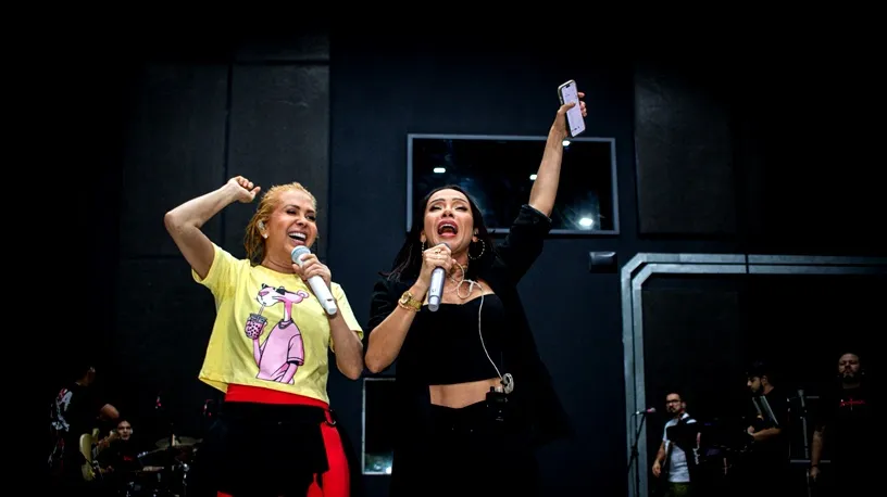 Joelma e Viviane Batidão - Foto de Capa: Laís Eva