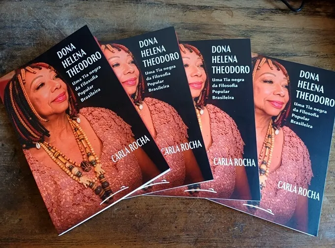 Biografia “Dona Helena Theodoro — Uma Tia Negra da Filosofia Popular Brasileira” - Foto de Capa: Divulgação 