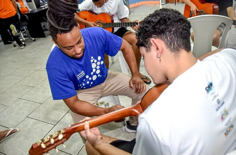 Programa estadual leva música, teatro e audiovisual de graça para os quatro cantos do Rio