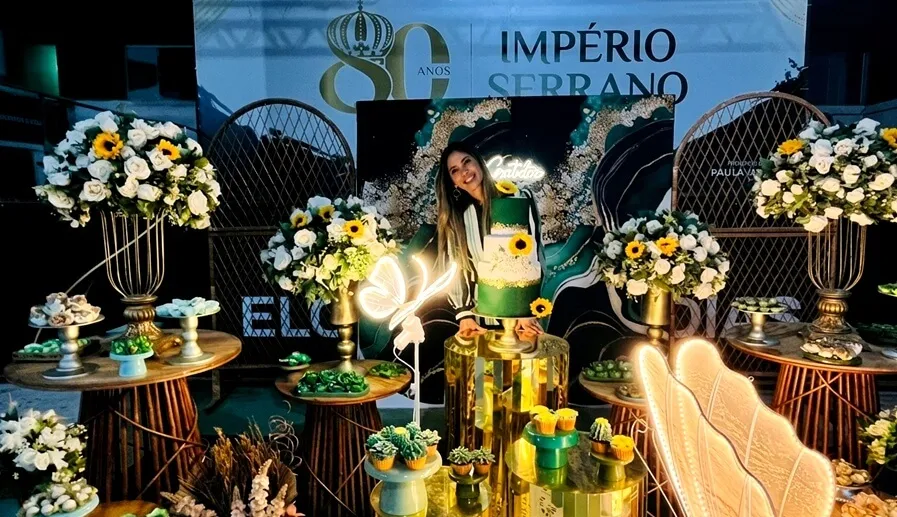 O cinquentenário da realeza! Paula Maria celebra 50 anos em noite de nostalgia, glória e devoção na quadra do Império Serrano