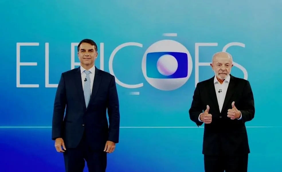 Lula e Flávio Bolsonaro - Foto de Capa: Globo / Manoella Mello