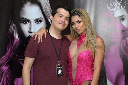 Cantora Lexa 