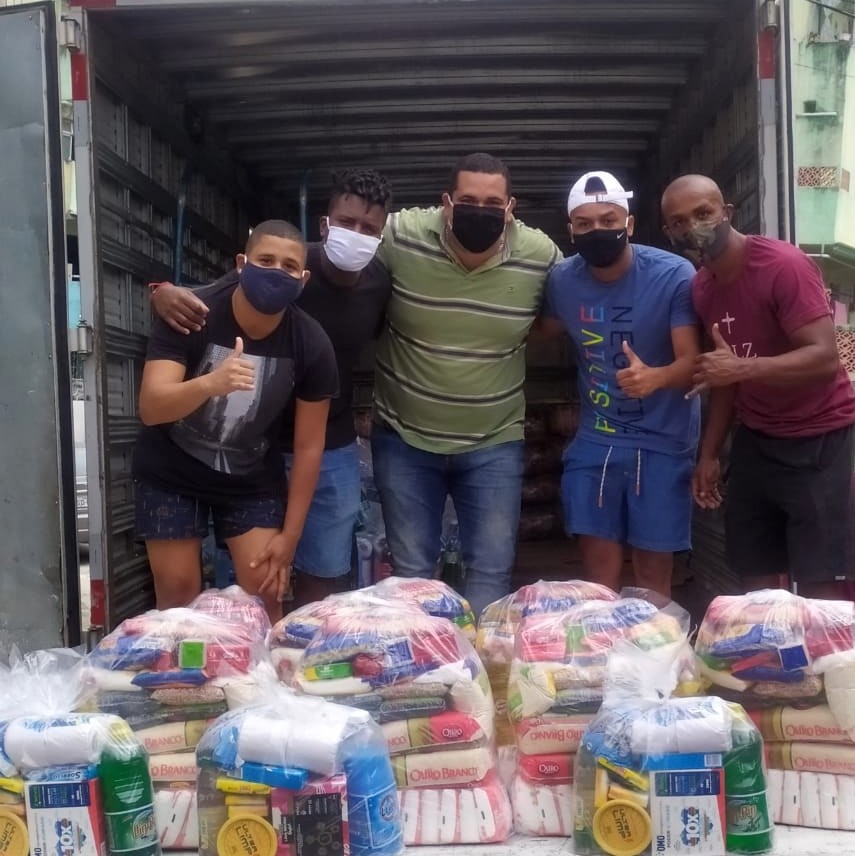 Os gestos de carinho de amizade têm o poder de mudar tudo - Foto / Divulgação 