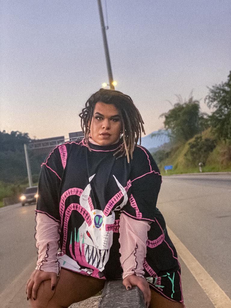 Fotografias de Atitude da funkeira trans Lady Chokey 