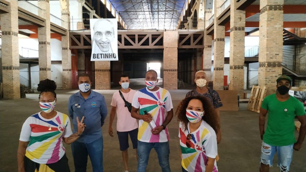 Condutores dos 15 Pavilhões e agremiações mirins ligadas à Lierj foram contempladas com ação - Foto / Divulgação