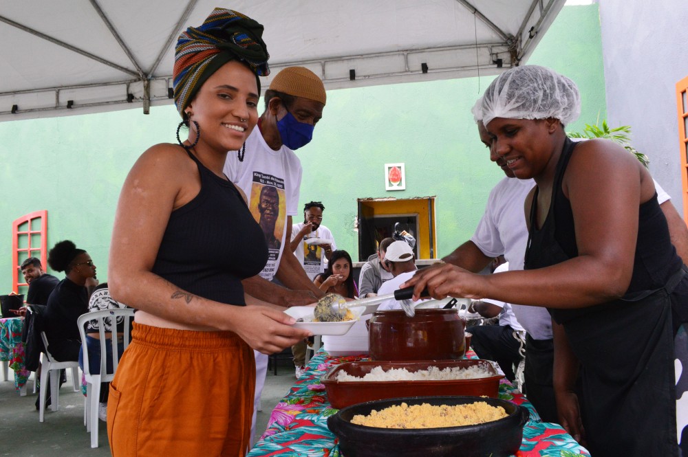 Projeto Criolice valoriza a força do negro e demonstra que criolice é fazer samba e espalhar arte e cultura - Foto: Paulo Carneiro 