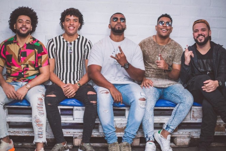 Domingo dia 6 de dezembro, estreia a roda de samba da Porta Pequena - Grupo Samba D'Passista - Foto / Divulgação 
