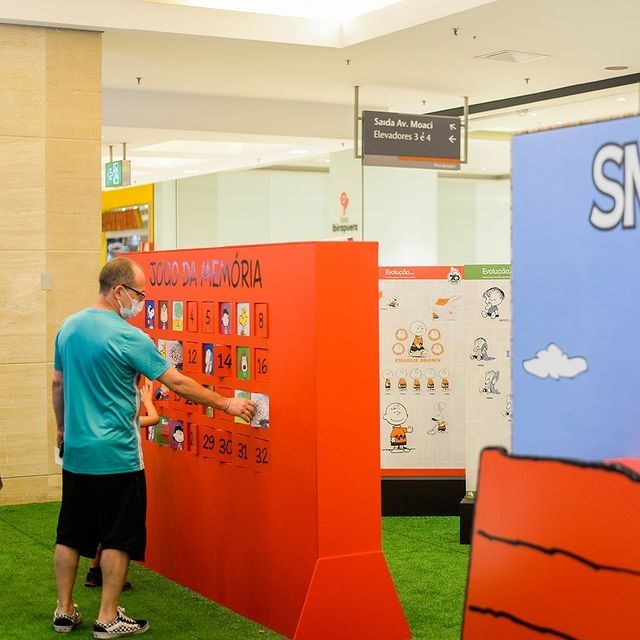 Snoopy nasceu no dia 2 de outubro de 1950, na tirinha dos 