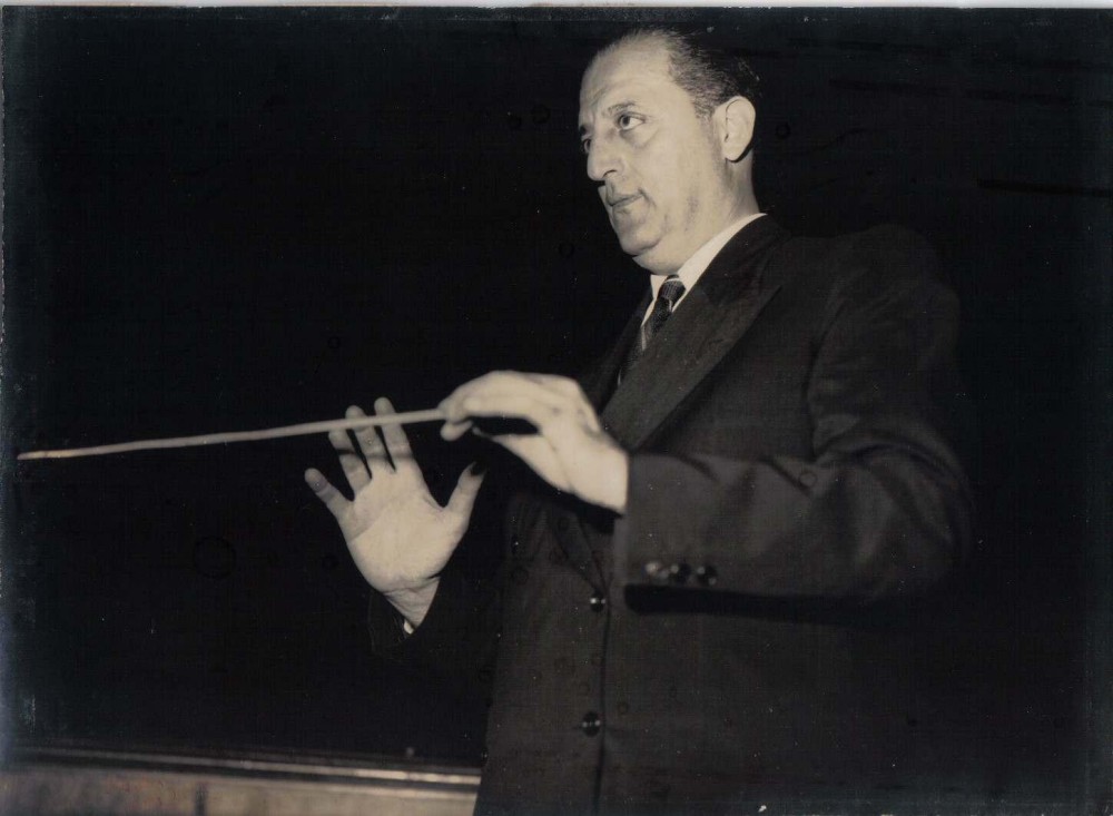 Francisco Mignone, 194 -. Acervo CEDOC / TMRJ 