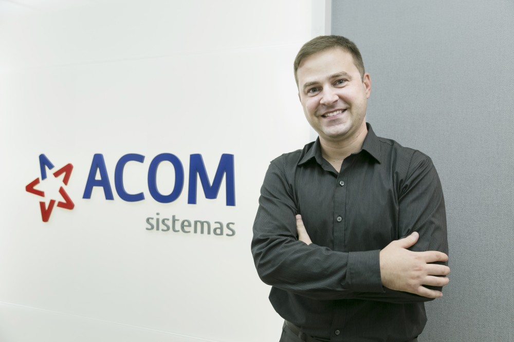 Bar do Juarez, em São Paulo, é exemplo. Ele se reinventou para vencer o atual momento de recessão. Com tecnologia de gestão, conseguiu entender seus custos e otimizar seus recursos para não fechar as portas - Eduardo Ferreira, da ACOM Sistemas - Foto / Di