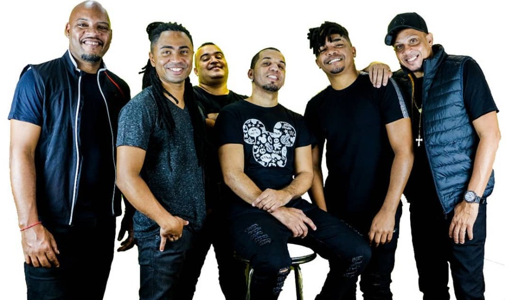 Fábio Els - Banjo e voz, Juninho Trajetória - Pandeiro, Rafael Almeida - Cavaco, Kaká Neves - Voz, Sidney - Violão e Serginho Fdp - Tantã - Foto: Reprodução / Instagram 
