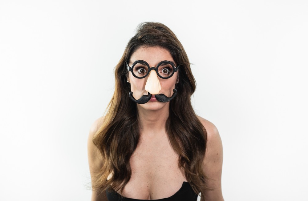 Autora conta experiência de gravar o audiobook que está disponível no Skeelo - Foto: Divulgação / Helder Fruteira 