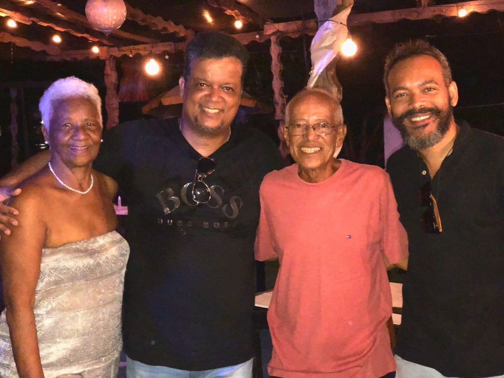 Sambista reencontrou o cantor, compositor e produtor musical Renato Corrêa na Ilha das Garças - Foto: Divulgação 